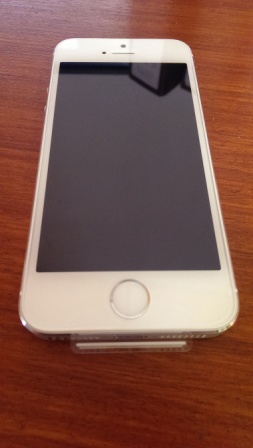 Apple iPhone 5S, 32GB, strieborná, Trieda B - použité, záruka 12 mesiacov
