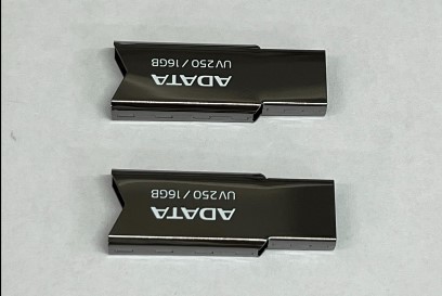 USB kľúč A-DATA UV250, 16 GB