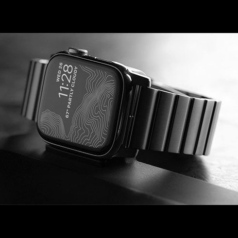 Kovový remienok Nomad pre Apple Watch 42/44 mm, strieborný