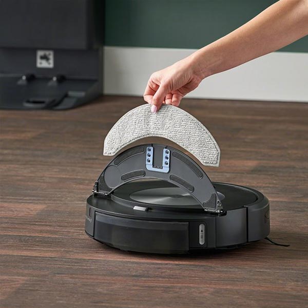 iRobot Roomba Combo j7 čierna